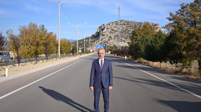 Antalya'da Trafik Sorunu Çözüme Kavuşuyor: Yeni Kavşak Projeleri Başlıyor